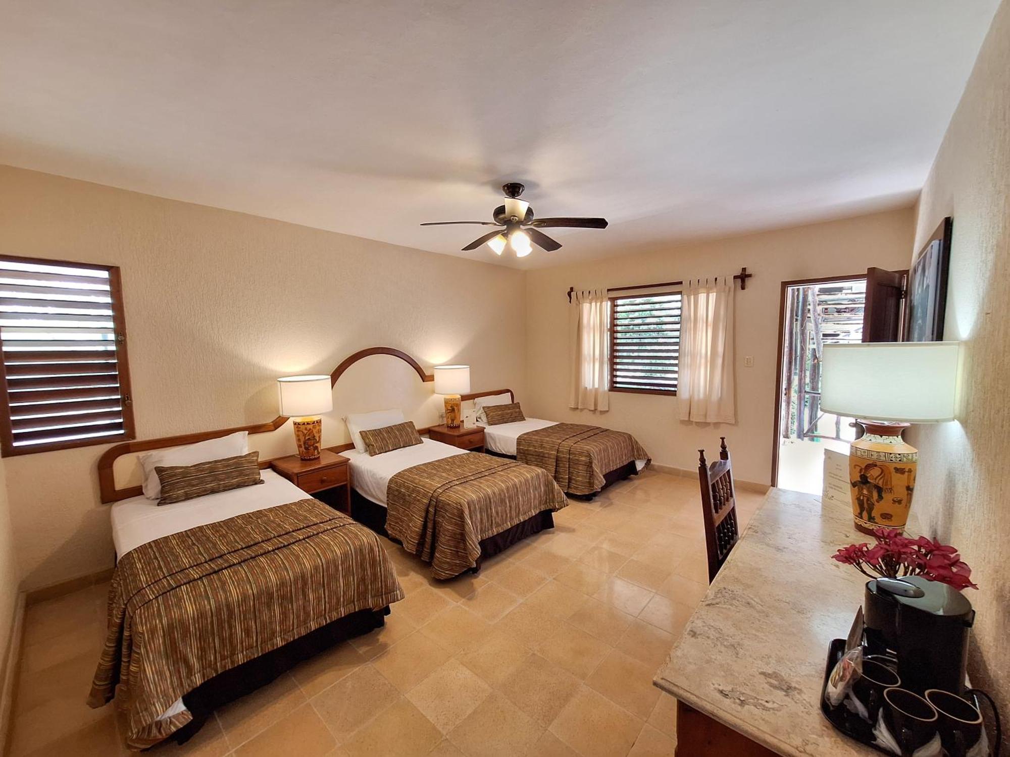 Hotel Villas Chicanna Екстериор снимка