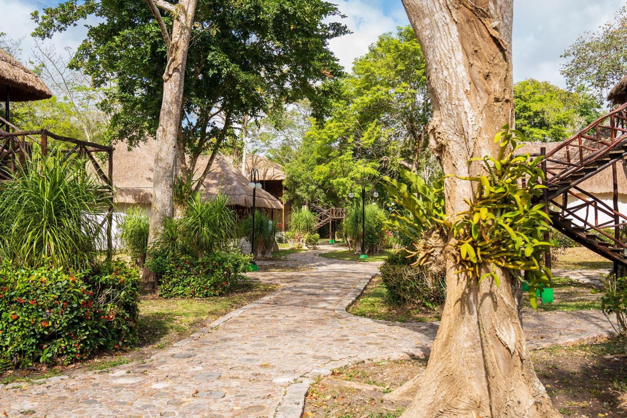 Hotel Villas Chicanna Екстериор снимка
